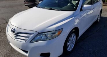 Toyota Camry 2010 White